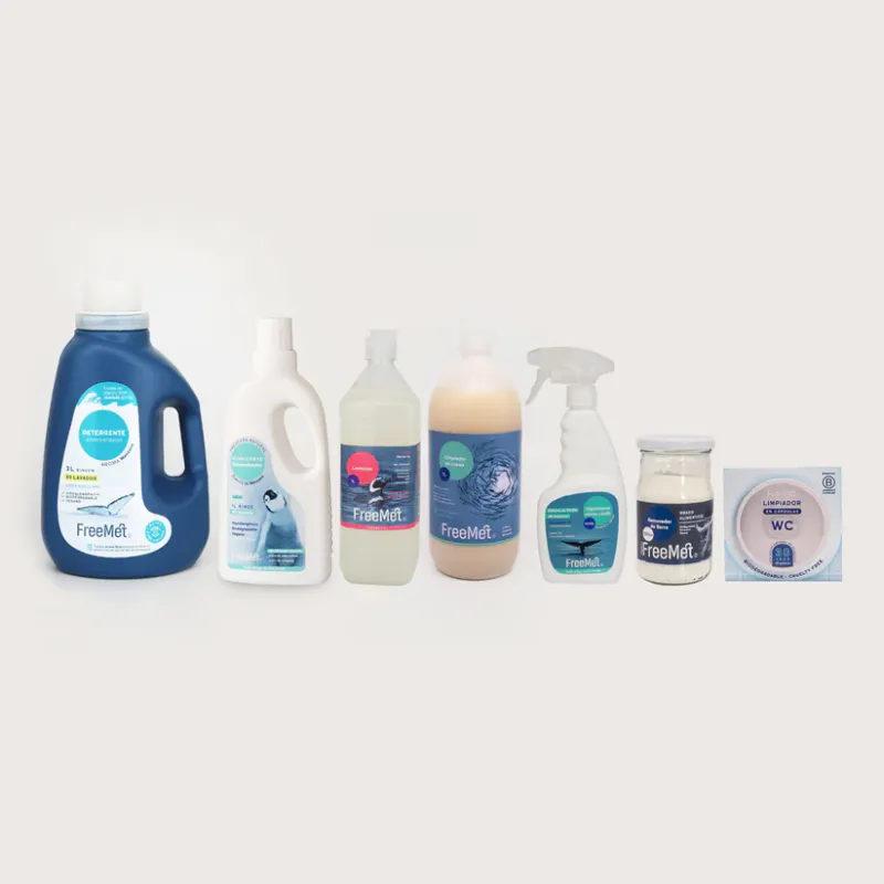 Línea de productos de limpieza FreeMet en envases fabricados con boyas de pesca recuperadas
