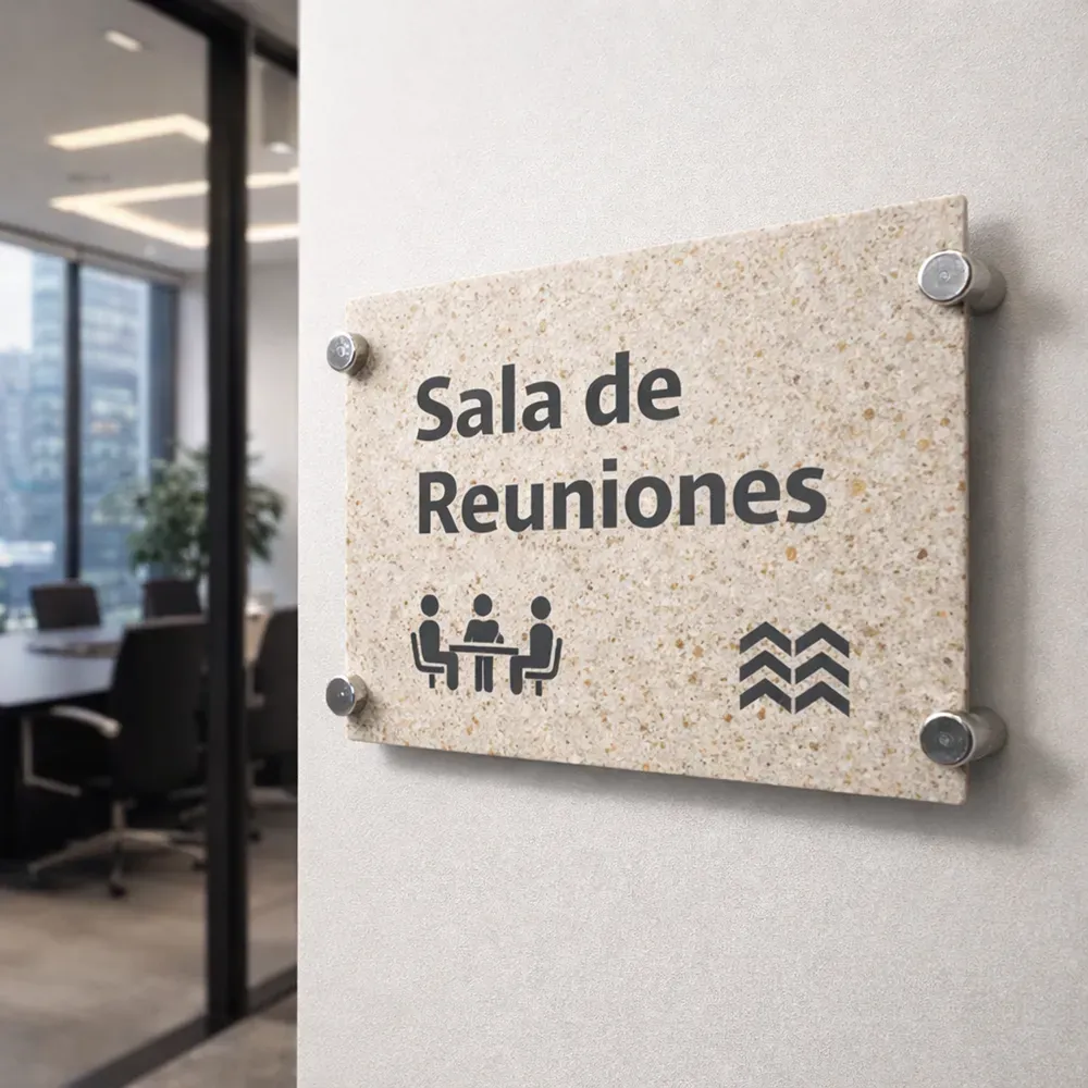 Placa de pared de sala de reuniones en plástico reciclado